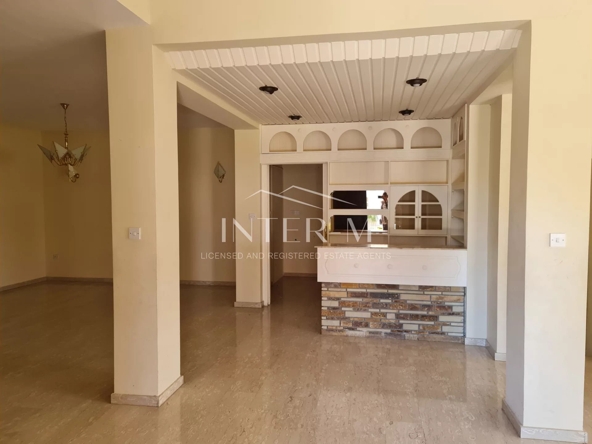 Villa In Agios Athanasios For Rent  (4 Bedroom) photo 7