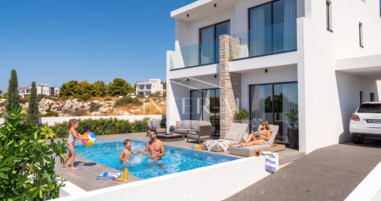BRAND-NEW 4-BEDROOM LUXURY VILLA FOR SALE – PEYIA, PAPHOS,CYPRUS photo 3
