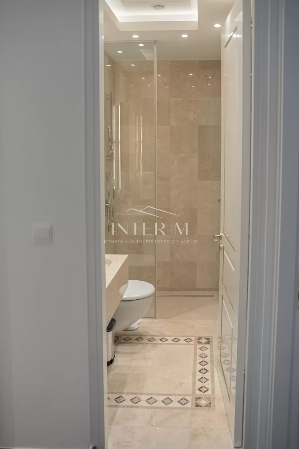 Luxury Apartment For Rent In Germasogeia  , Limassol  (2 Bedroom) φωτογραφία 18