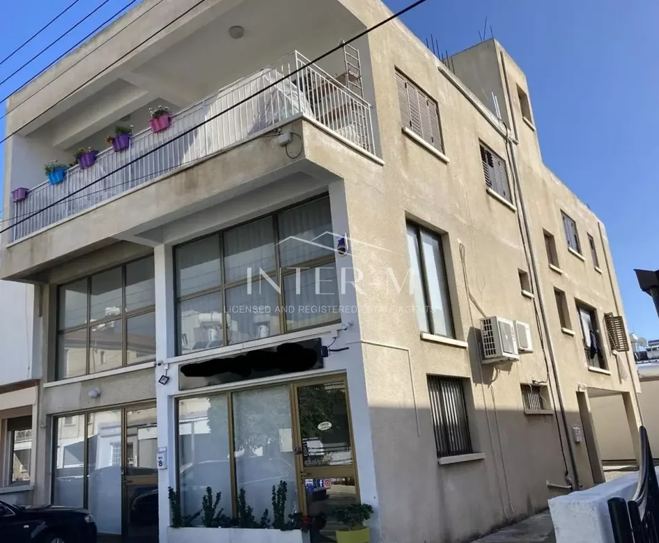 Building In Central Limassol, In Agios Nikolaos Limassol (242 Sq.m)