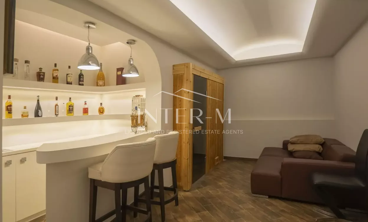 LUXURY 4-BEDROOM VILLA FOR RENT,Pyrgos, Limassol,Cyprus (4 Bedroom) photo 7