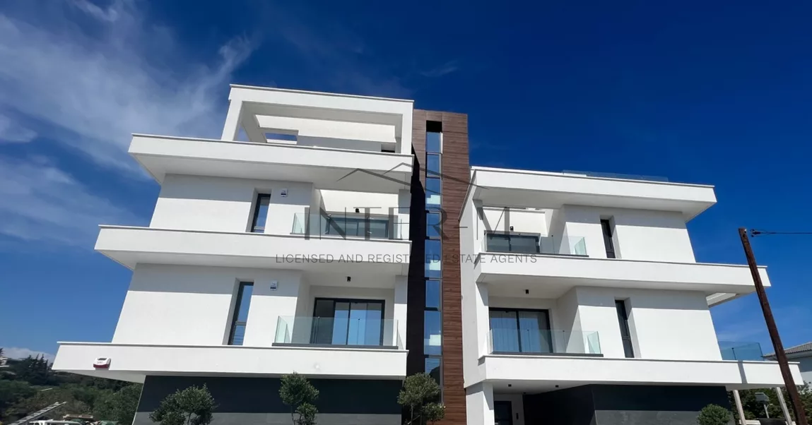 Beautiful Penthouse  For Sale In  Germasogeia , Limassol  (3 Bedroom)