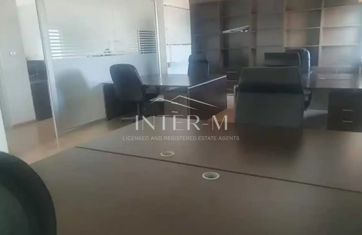 Office In Limassol - Agias Fylaxeos For  Sale