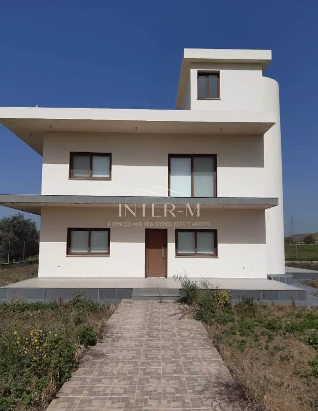 Spacious 4-Bedroom Detached House For Sale In Lympia, Nicosia  (4 Bedroom)
