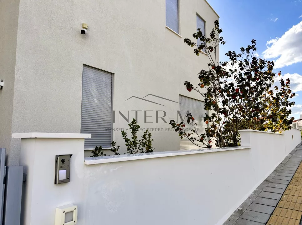 Magnificent Villa For Sale In Moutagiaka, Limassol, Cyprus (7 Bedrooms) photo 24