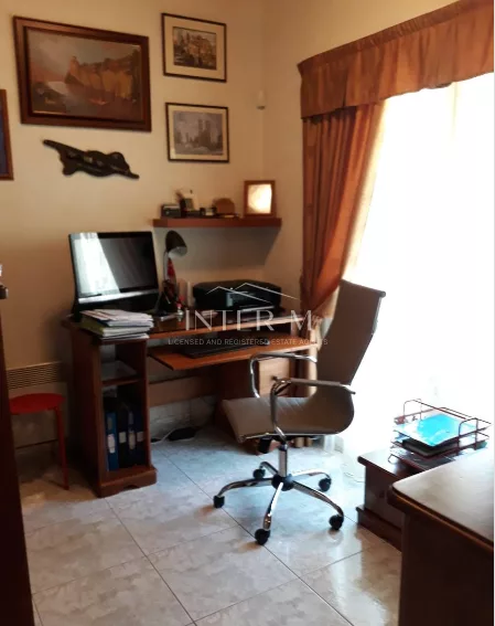 House For Sale In Germasoyia Limassol Cyprus (4 Bedroom) φωτογραφία 3