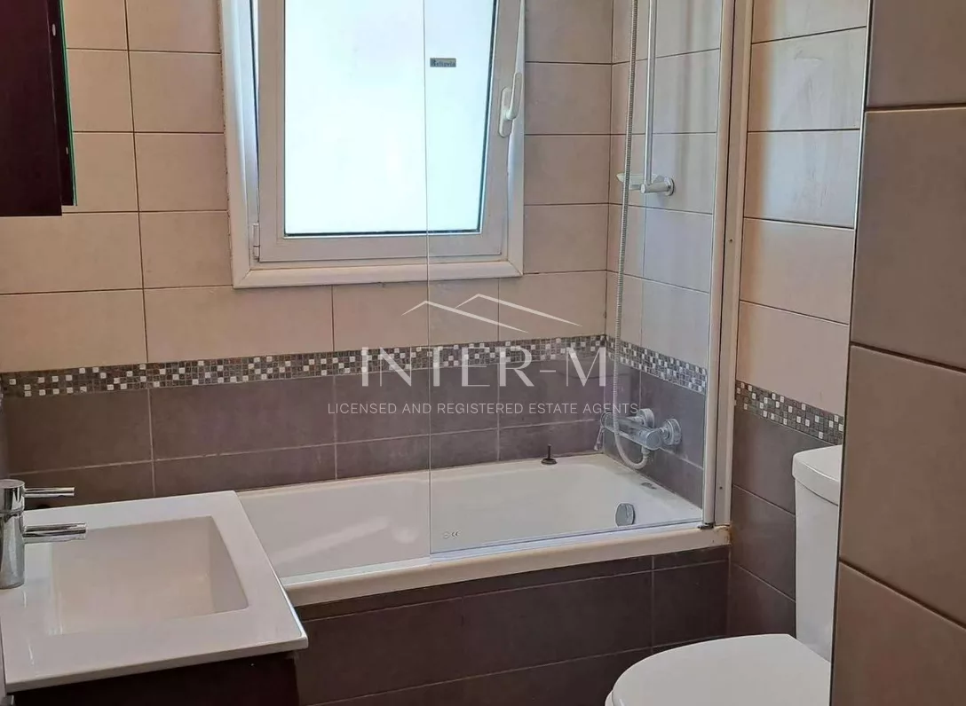 Beautiful  Detached House To Rent,Kato Polemidia,Limassol (4 Bedroom) photo 10