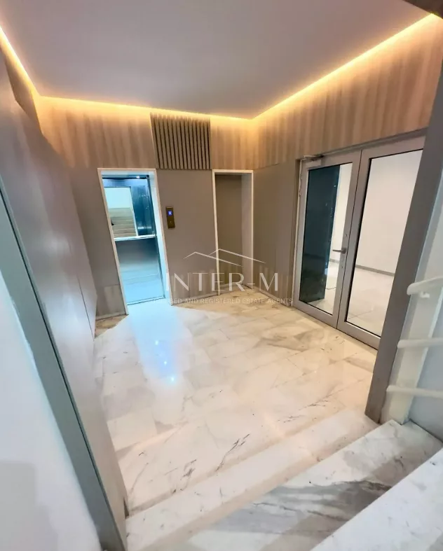 TRULY BEACHFRONT PENTHOUSE OFFICE FOR RENT – AGIA TRIADA, LIMASSOL,CYPRUS photo 16