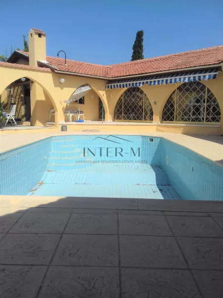 Retro Villa For Sale In Episkopi Village, Limassol (3 Bedroom)