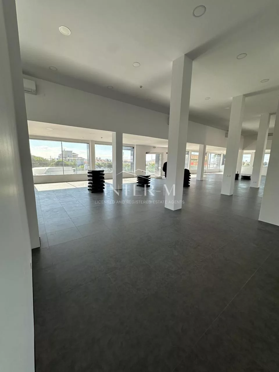 Commercial Building For Rent In Agios Athanasios , Limassol , Cyprus photo 4