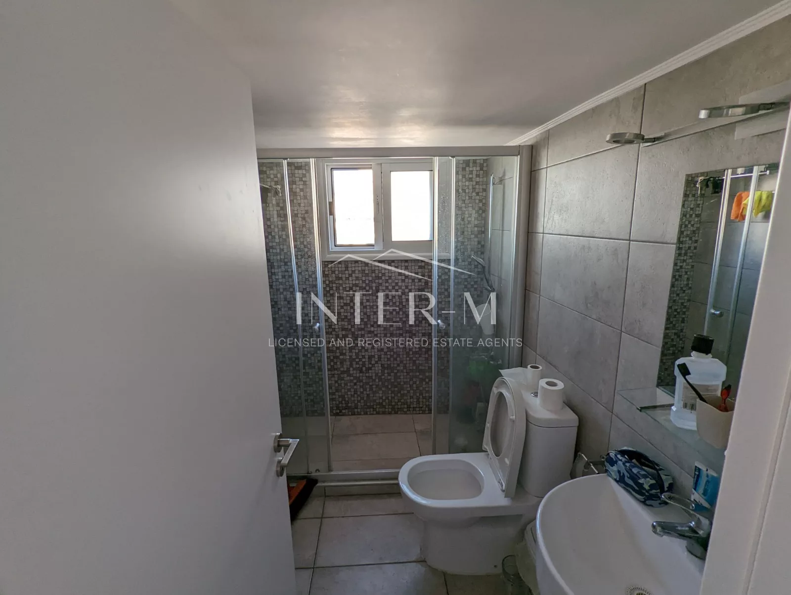 Fully Renovated Apartment For Sale In Neapolis, Limassol (2 Bedroom) φωτογραφία 9