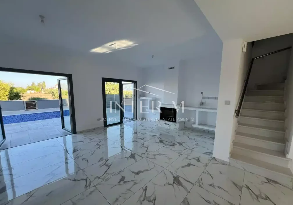 Beautiful Semi Detached House Fоr Sаle,In Mandria, Paphos, Cyprus (3 Bedroom) photo 4