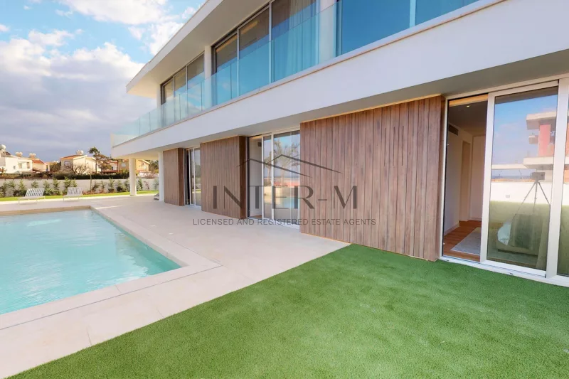 Luxury Villas For Sales In Pervolia , Larnaca  (4 Bedroom) photo 2