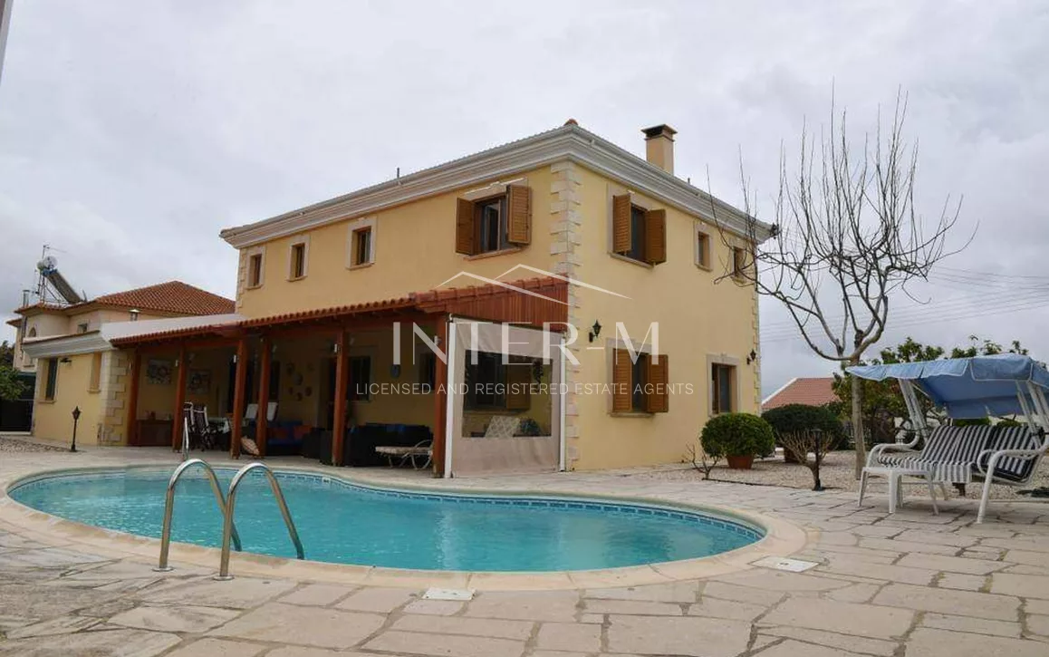 Beautiful Villa For Rent,Limassol Apesia  (4 Bedroom) photo 6