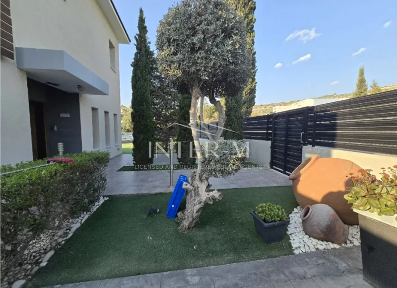 Luxury 3-Bedroom Villa For Rent – Agios Tychonas Tourist Area, Limassol,Cyprus (3 Bedroom) φωτογραφία 5