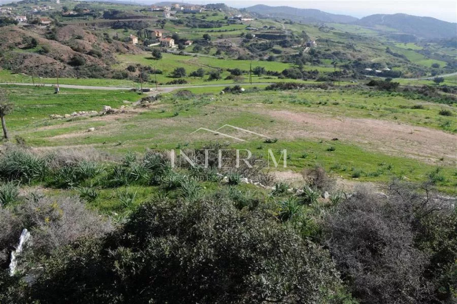 Plot In Pareklisia  (14100 sq.m)