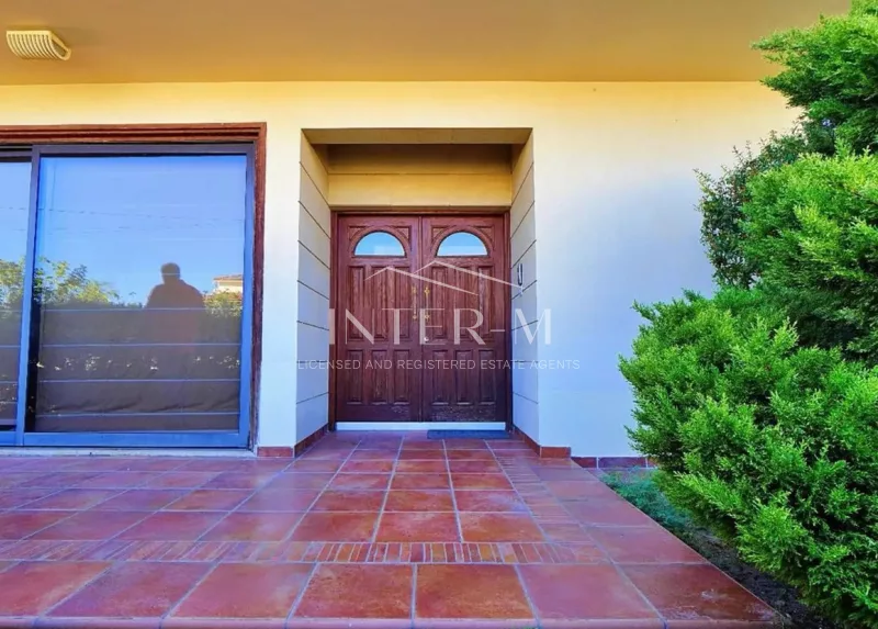 Elegant Detached House Fоr Sаle In Kamares, Larnaca, Cyprus(4 Bedrooms) φωτογραφία 3