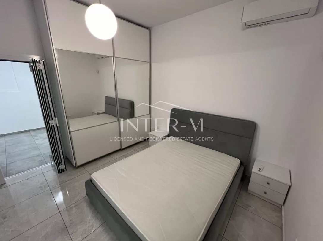 Beautiful  Detached House Fоr Rent,In Agia Zoni, Limassol, Cyprus (2 Bedroom) photo 12