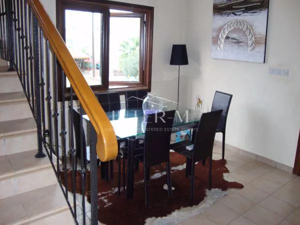 Detached House For Sale In Lakatamia (4 Bedroom) φωτογραφία 9