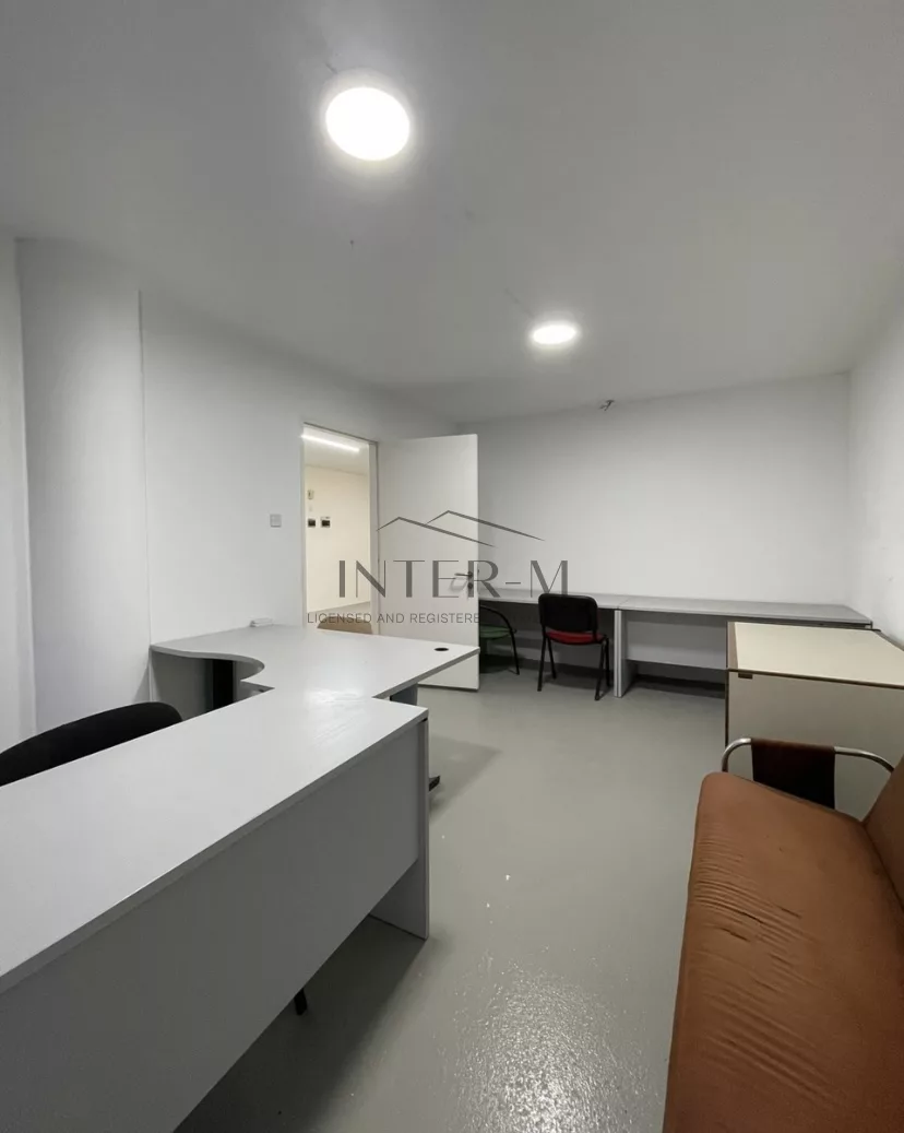 Office For Rent In Historical Center, Limassol (2 Bedroom) φωτογραφία 9