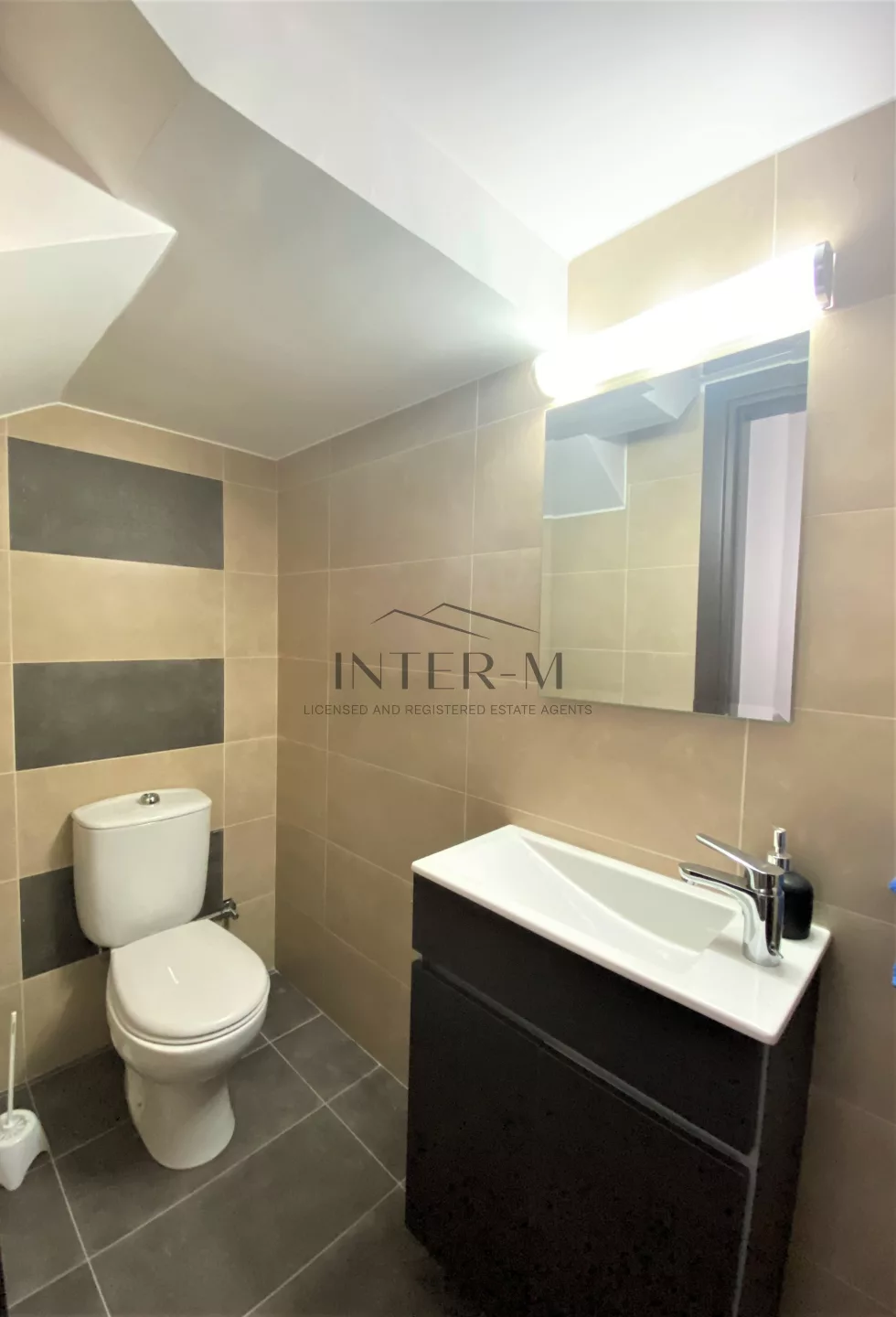 Seaview Villa In St. Raphael Area For Sale (4 Bedroom) photo 18