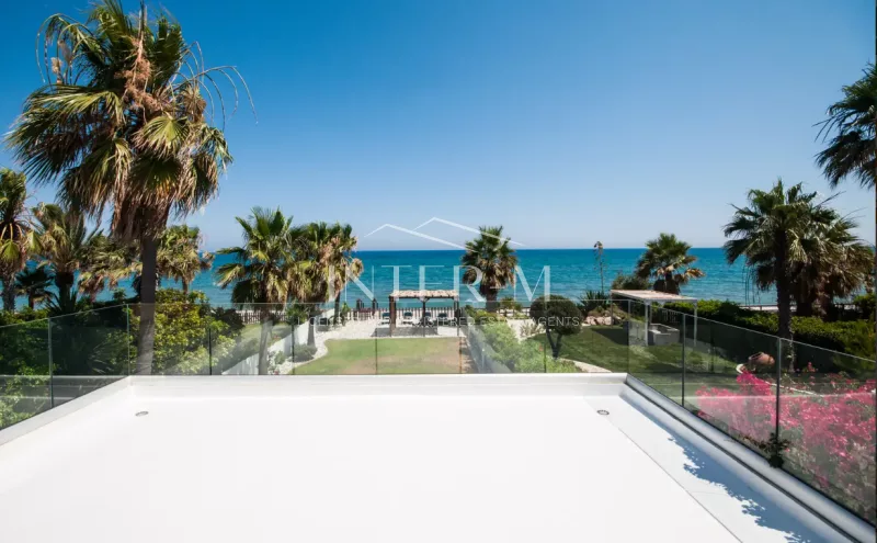 Exclusive 4-Bedroom Beachfront Villa For Sale – Meneou / Pervolia, Larnaca,Cyprus (4 Bedroom) photo 4