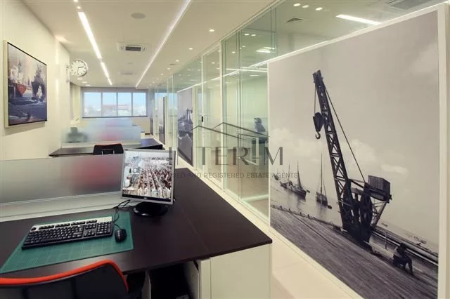 Luxurious Whole-Floor Office Space For Rent In Kapsalos, Limassol, Cyprus(323.70 Sq.m) φωτογραφία 2