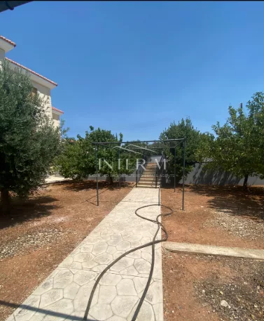 Beautiful Detached House Fоr Sаle Apesia Limassol (6 Bedroom) photo 6
