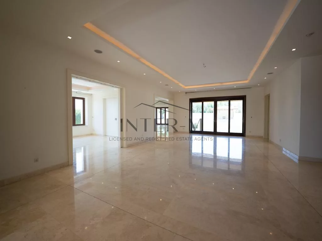 Breathtaking Luxurious Villa For Sale In Strovolos, Nicosia (5 Bedroom) φωτογραφία 4