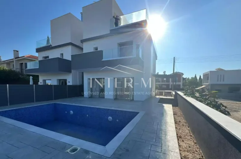 Beautiful Semi Detached House Fоr Sаle,In Mandria, Paphos, Cyprus (3 Bedroom)