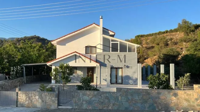 House For Sale In Mandria Limassol  (4 Bedroom) photo 2