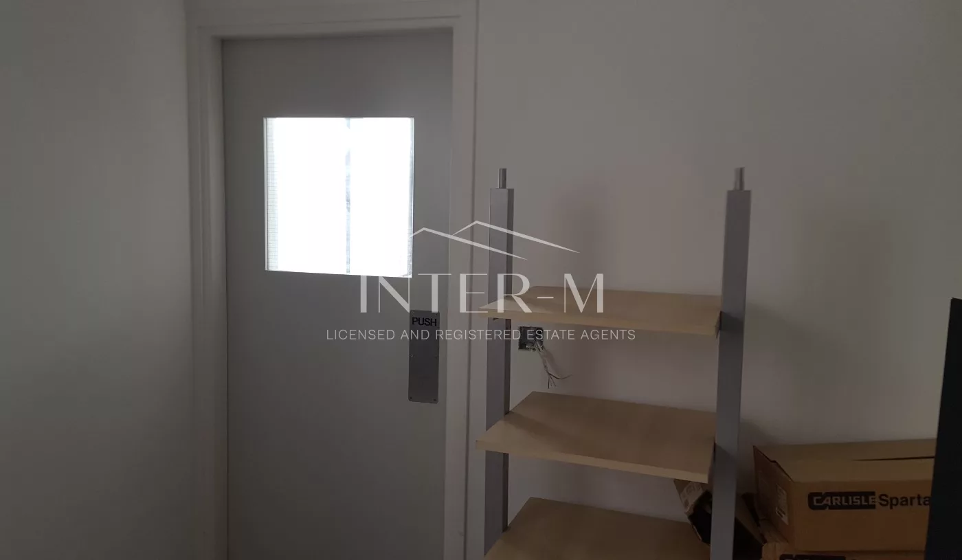 Commercial Building For Rent In Mesa Geitonia (500Sq.m) φωτογραφία 6