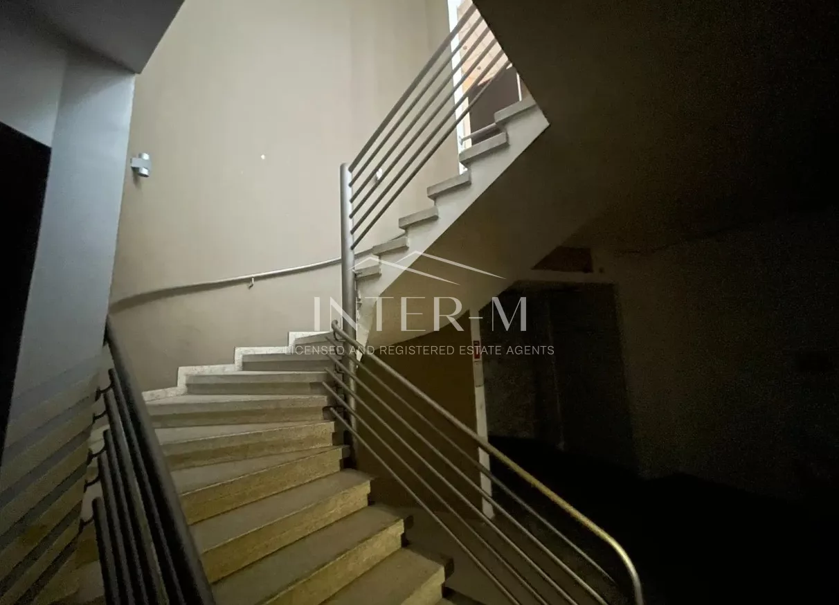 Commercial Building For Rent In The Heart Of Limassol – Agia Zoni Area, Cyprus(588  Sq.m) photo 7