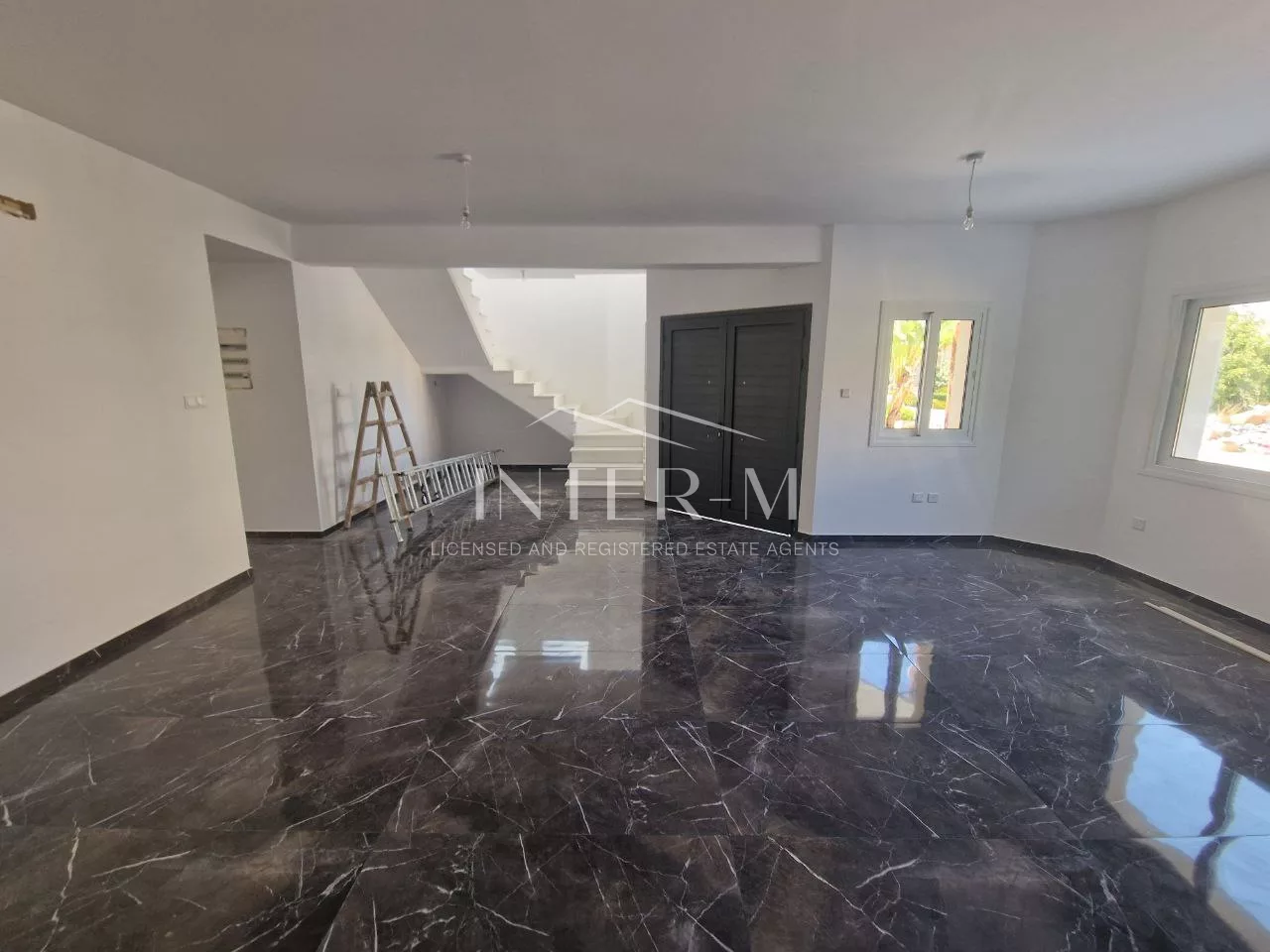 Beautiful House For Rent In Ayia Fyla ,Limassol  (6 Bedroom) φωτογραφία 3
