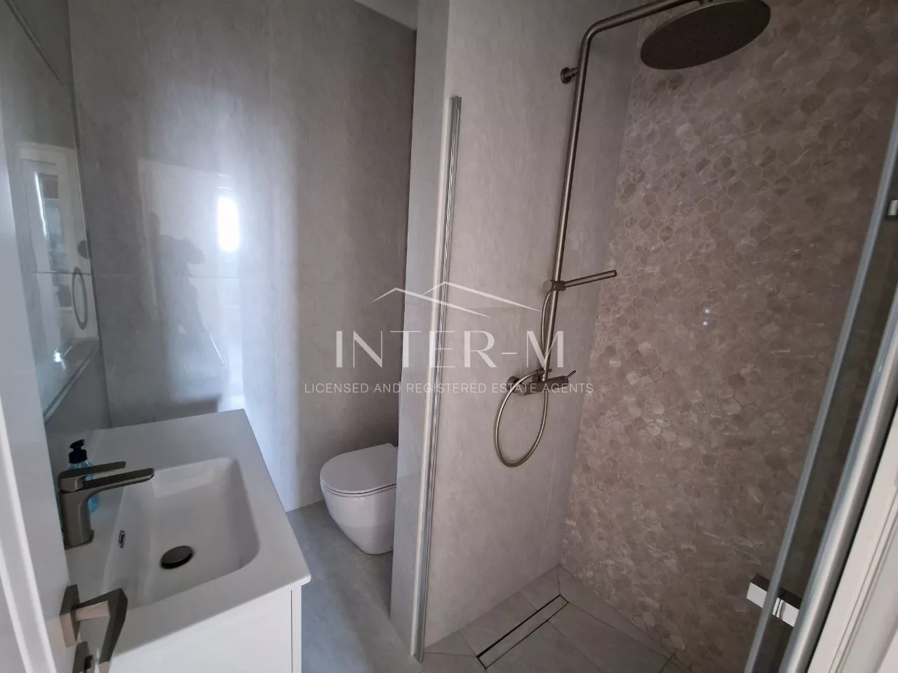 Luxury  Sea View  Apartment For Sale In Dasoudi , Limassol  (3 Bedroom) photo 16
