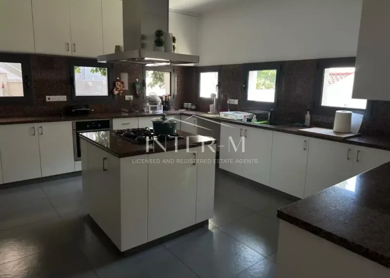 Beautiful 3-Bedroom Semi-Detached House For Rent In Ekali, Limassol (3 Bedroom) φωτογραφία 5