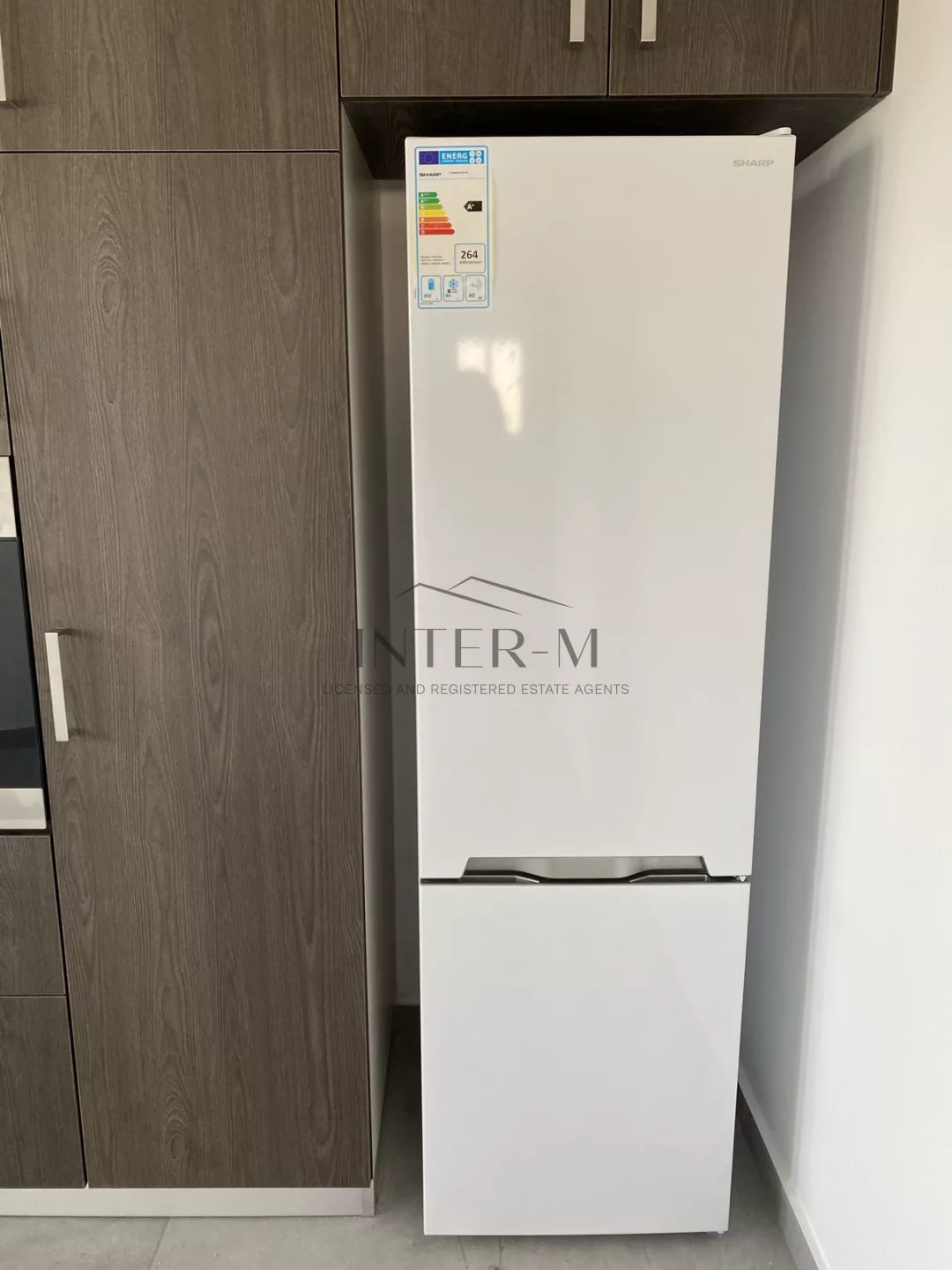 Apartment In Mesa Geitnia For Rent  (3 Bedroom) φωτογραφία 2
