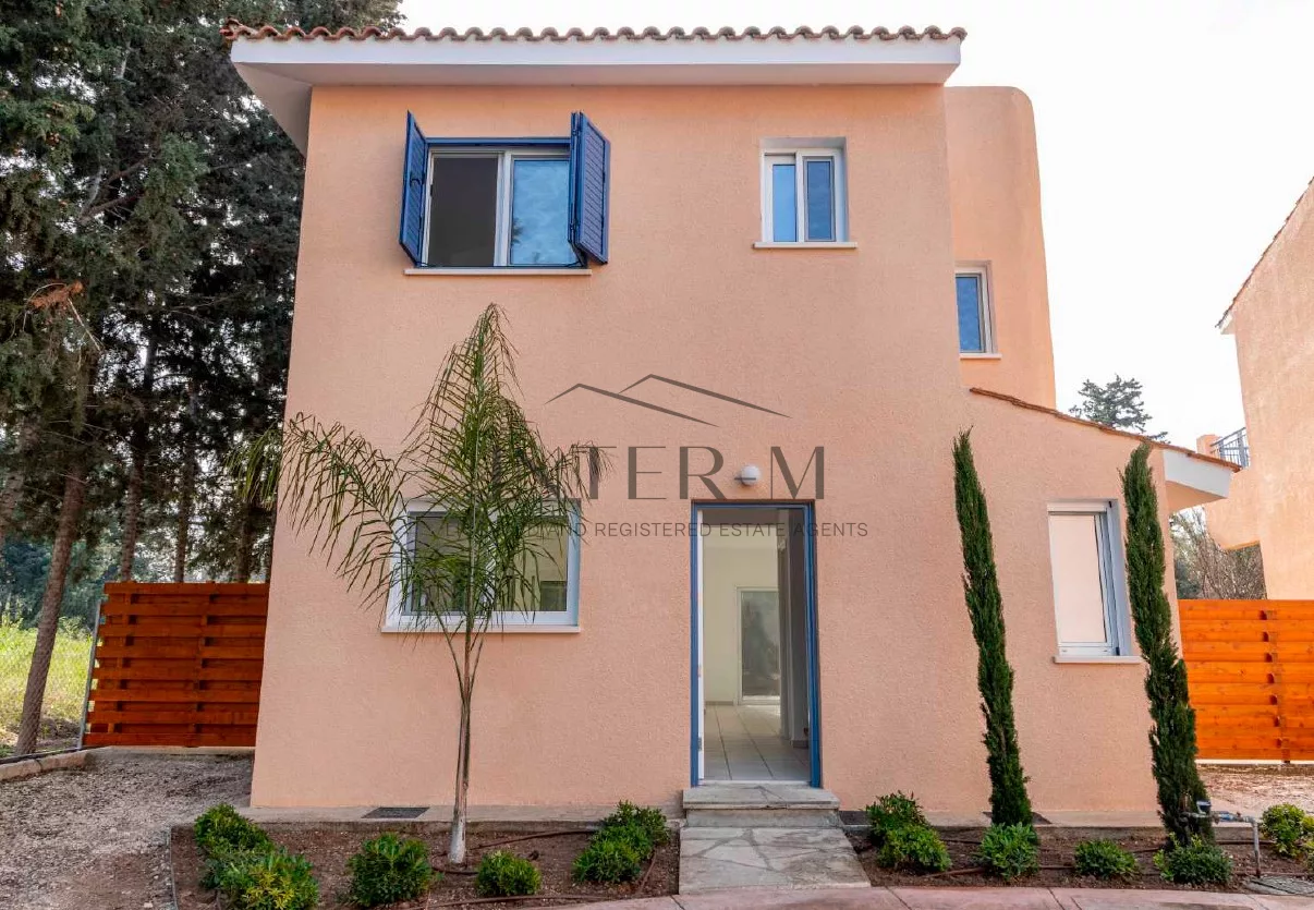 Charming Villa For Sale In Kato Paphos, Cyprus(3 Bedrooms)