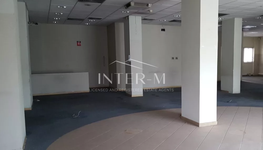 Shop With Basement On Griva Digeni Avenue, Larnaca photo 2