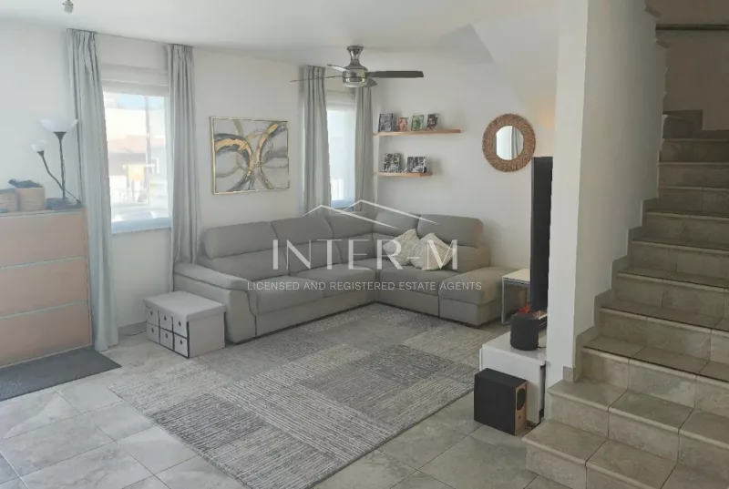 Beautiful 4-Bedroom Semi-Detached House For Sale – Aradippou, Agios Fanourios, Larnaca,Cyprus (4 Bedroom) φωτογραφία 2