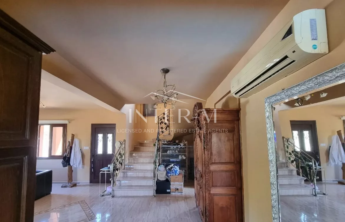 Stunning Villa For Sale In Agia Marina Chrysochous, Limassol (4 Bedrooms) photo 7