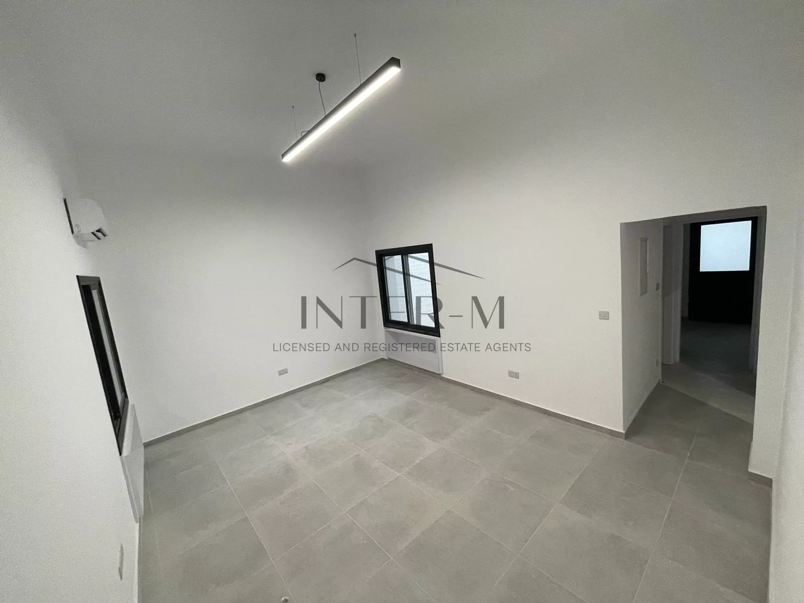 Commercial Building For Sale In Limassol Center (204 sq.m) photo 11