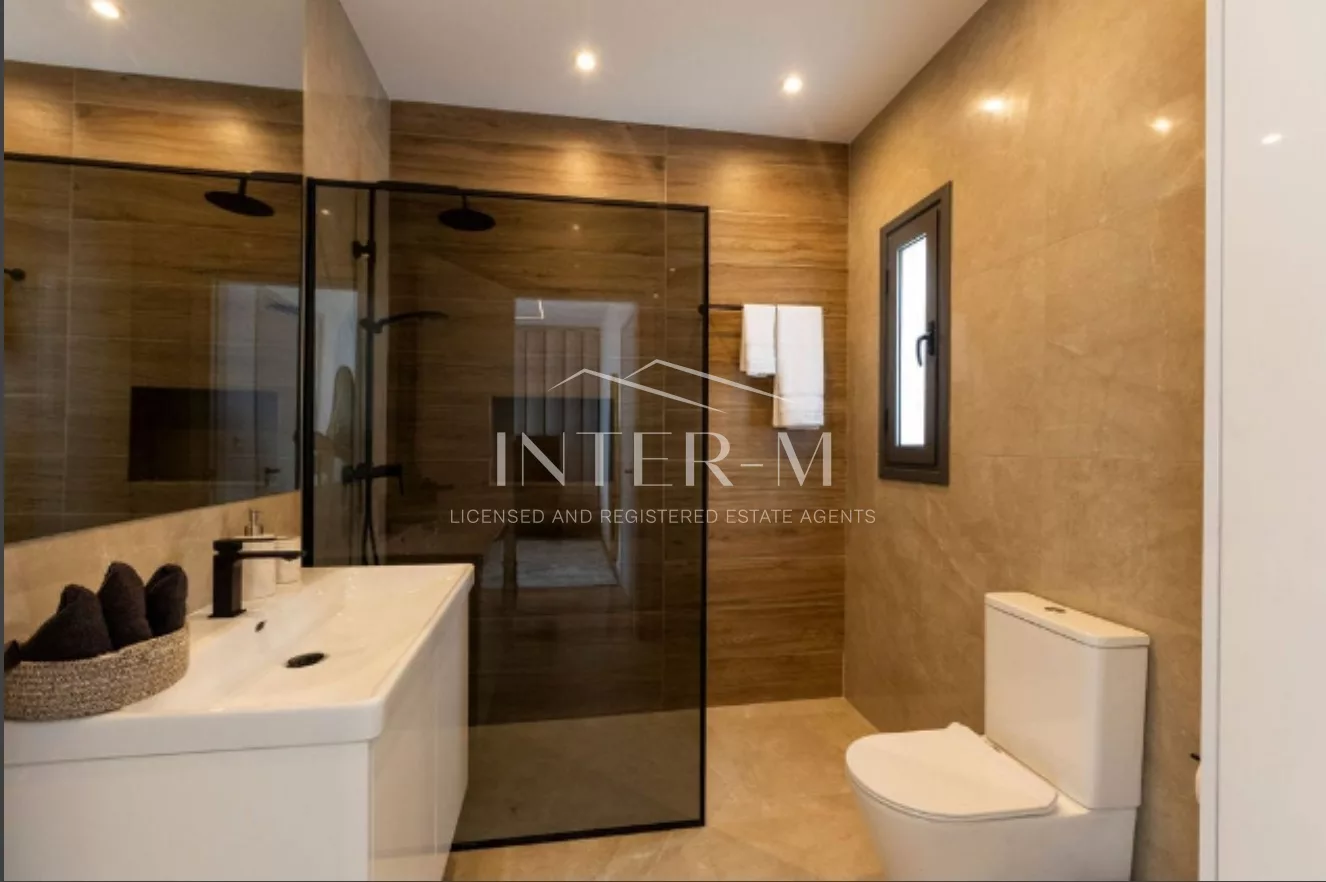 Exquisite 3-Bedroom Villa For Sale In Potamos Germasogeias, Limassol, Cyprus photo 25