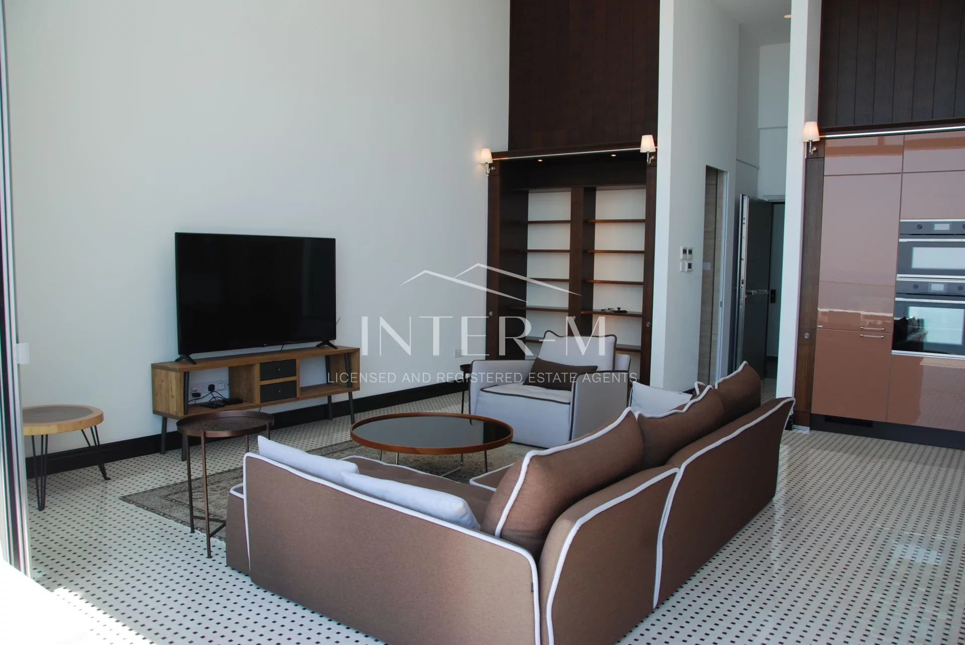 Luxury Apartment For Rent In Ayios Tychon ,Limassol   (4 Bedroom)