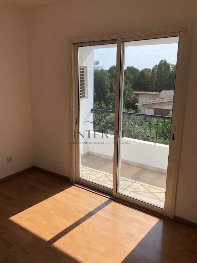 Spacious 3-Bedroom Apartment For Sale In Egkomi, Nicosia, Cyprus photo 11