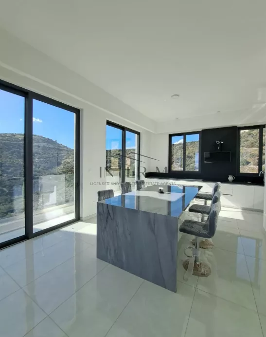 Luxury 8-Bedroom Villa For Rent – Agios Tychonas, Limassol,Cyprus (8 Bedroom) photo 10