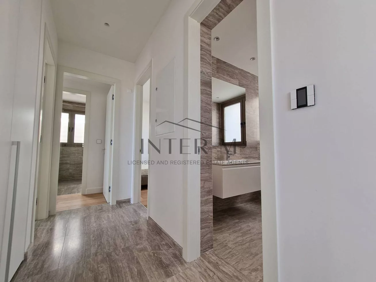 Stylish 3-Bedroom Villa For Sale In Eptagonia, Limassol, Cyprus photo 22