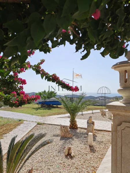 Privileged  Villa For Rent In Pareklisia  (5 Bedroom) φωτογραφία 2