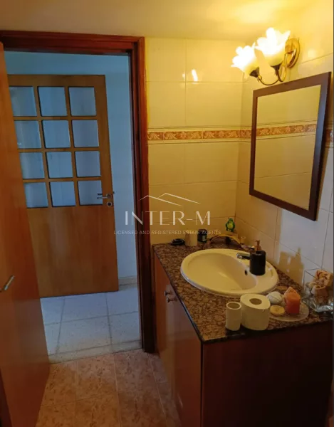 For Sale: Spacious 6-Bedroom Maisonette In Oroklini, Larnaca,Cyprus (6 Bedroom) photo 5