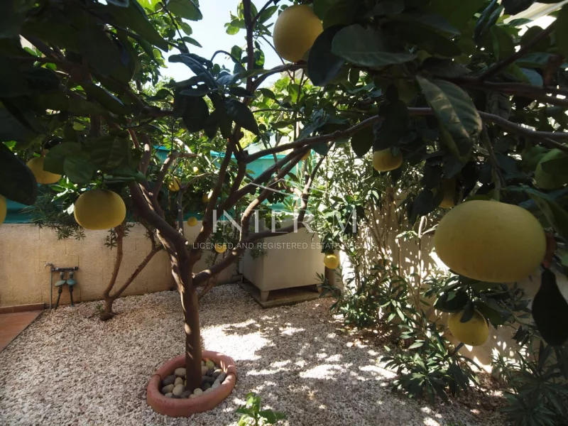 Luxurious 4-Bedroom Villa Rental In Prestigious Limassol-Germasogeia photo 2